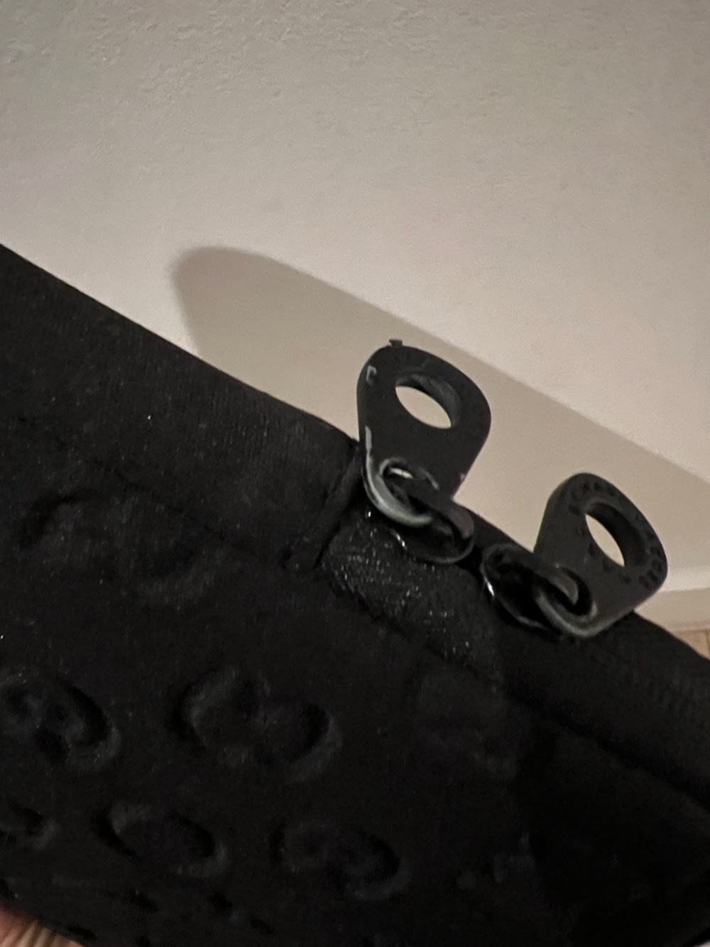 Marc by Marc Jacobs Black Neoprene Vertical Dreamy Tablet Case - Picture 9 of 9